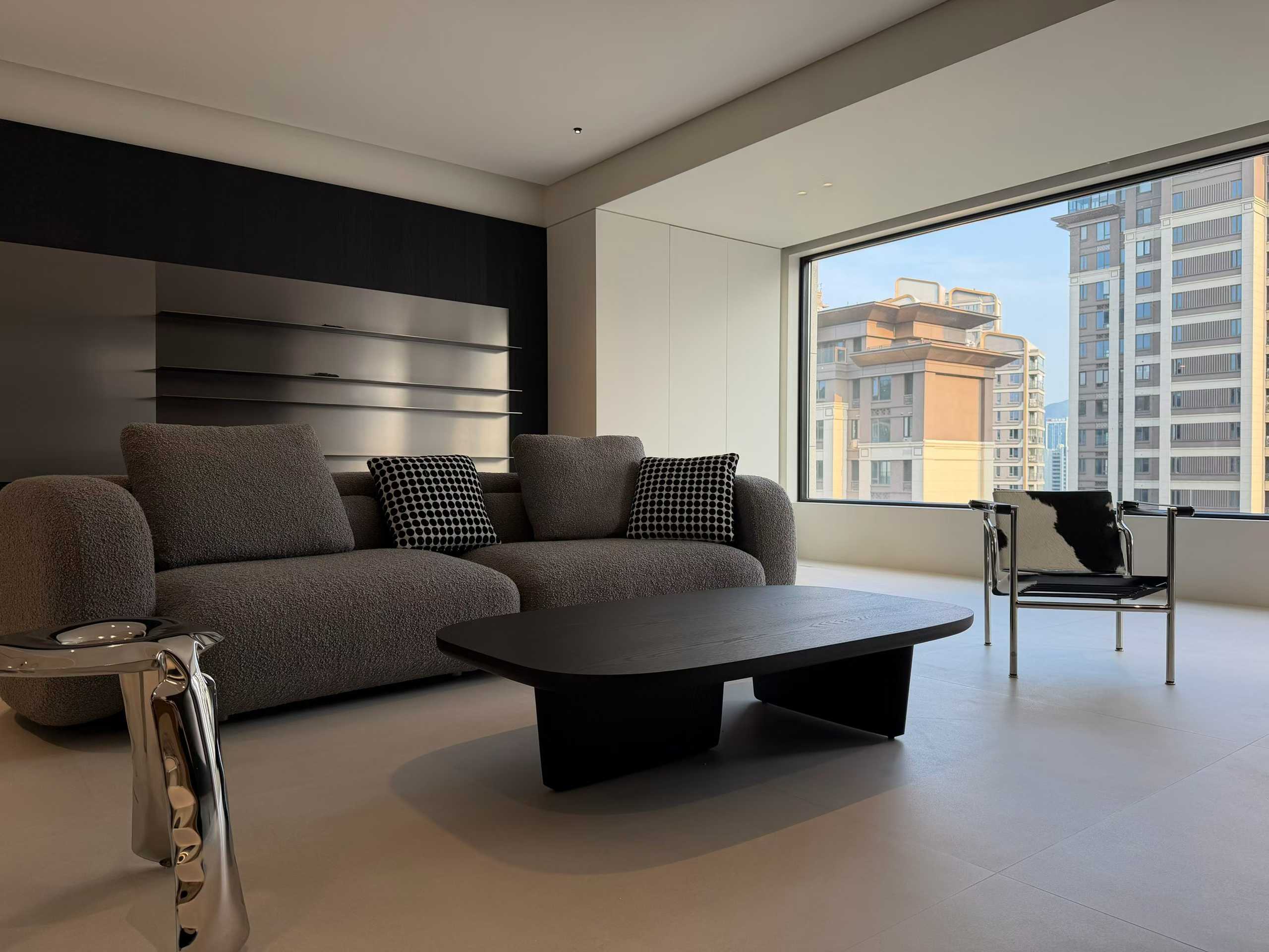 Contemporary minimalist base | Medieval metal single chair creates layered highlights